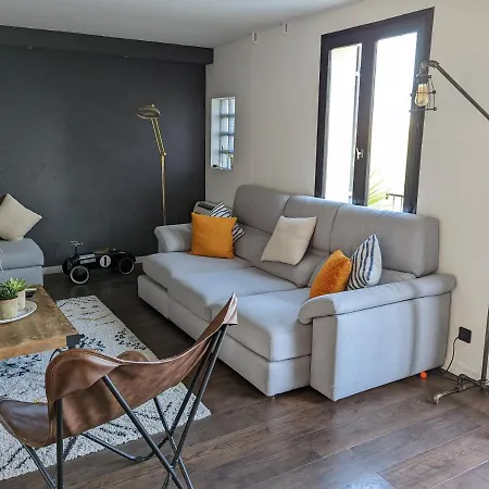 펜션 Maison Les Bains 바라뤽레벵즈